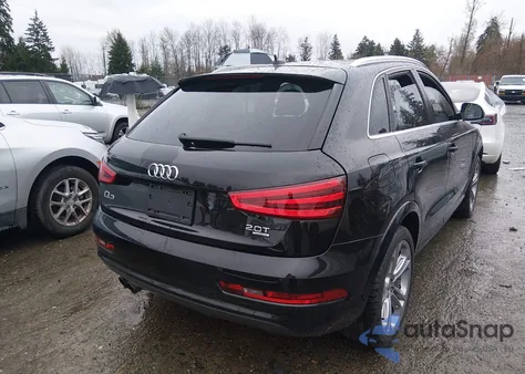 2015 Audi Q3 2.0T Premium Plus z USA, uszkodzony, nr VIN WA1GFCFS5FR009900